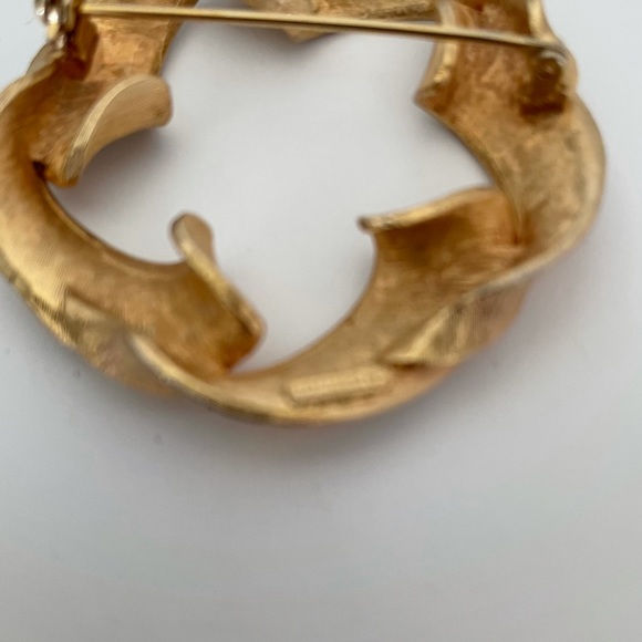 Kramer New York Twisted Ribbon Circle Pin Vintage - Picture 4 of 6